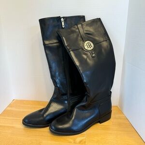 Tommy Hilfiger Women’s size 10M Twivane-R Knee High Riding Boots Logo Full Zip